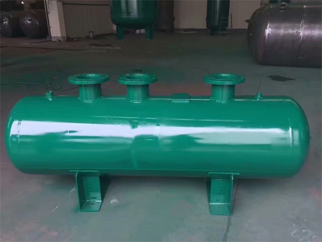 新沂新沂新沂蒸汽分气缸 新沂新沂新沂蒸汽分气缸